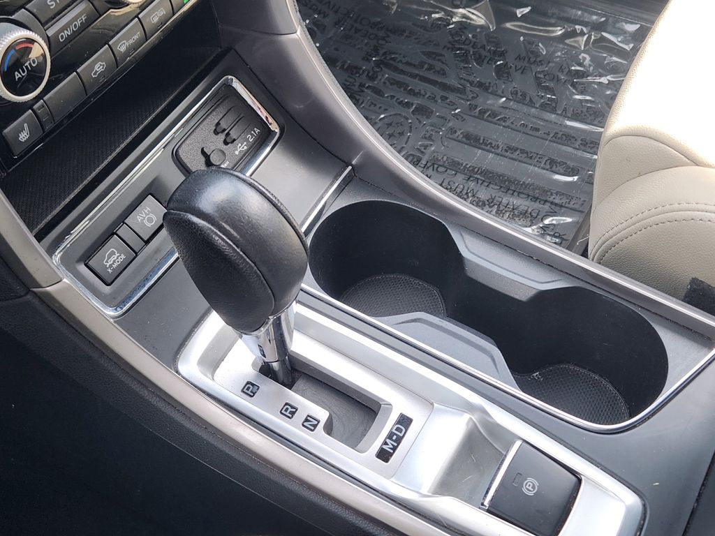 2020 Subaru Ascent Premium photo 16