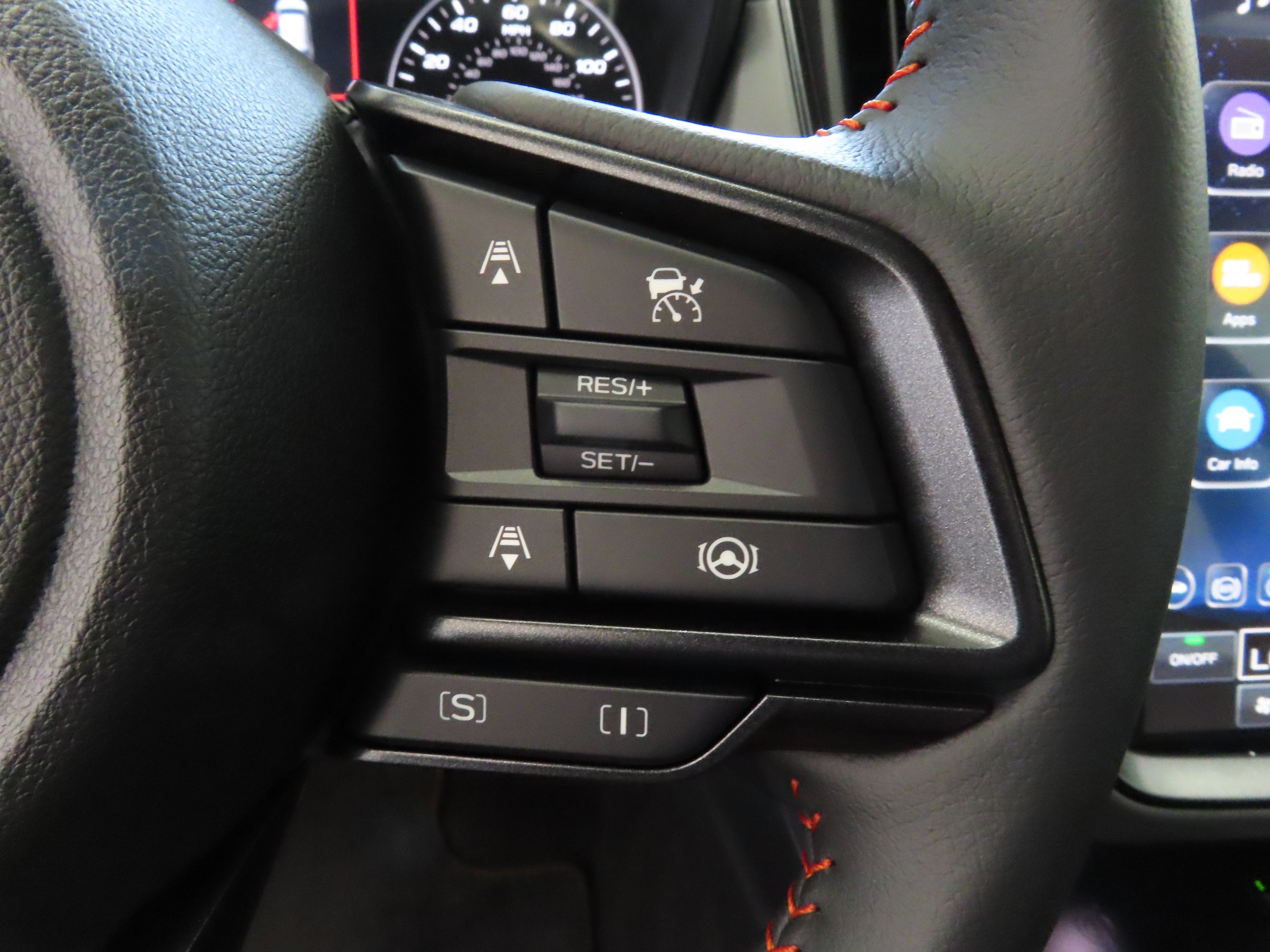 2025 Subaru Crosstrek Limited photo 12
