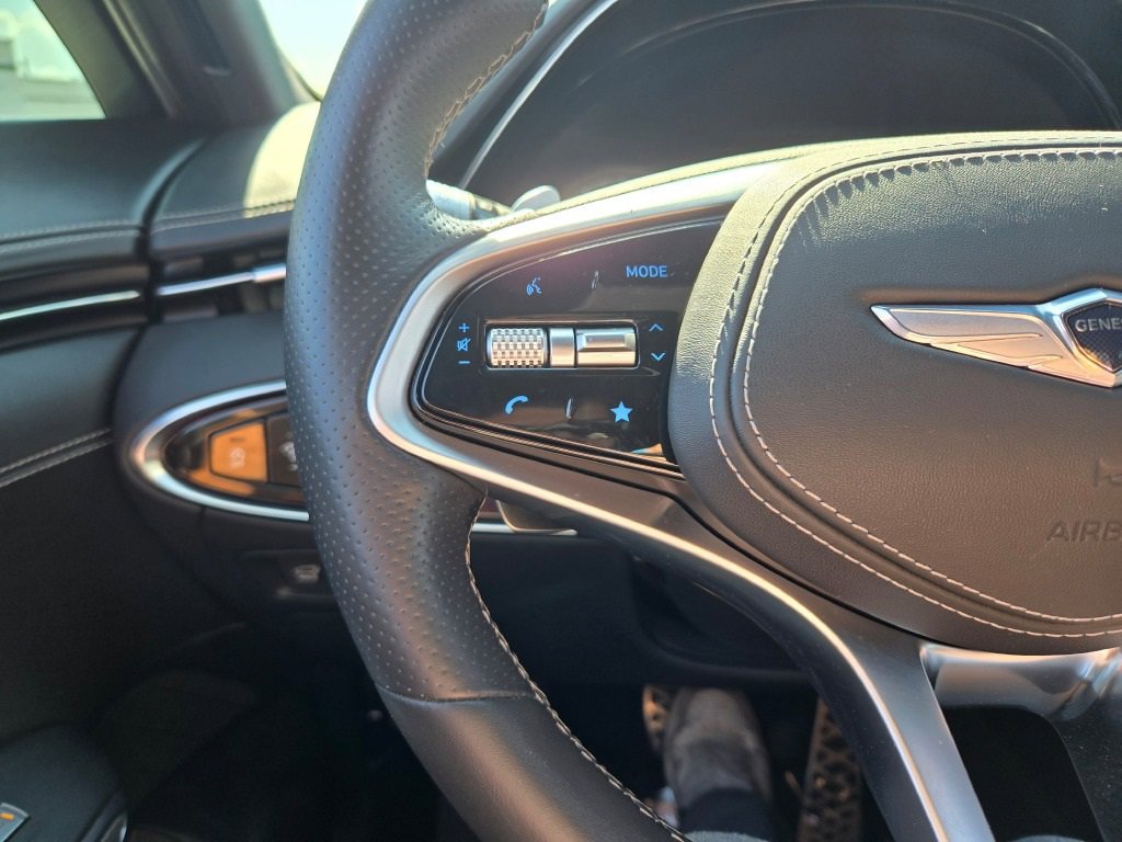 2022 Genesis GV70 2.5T Sport Prestige photo 27