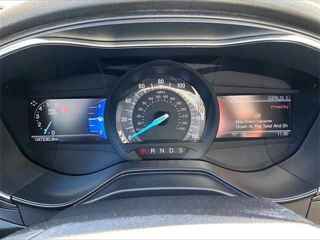 2020 Ford Fusion Titanium photo 23