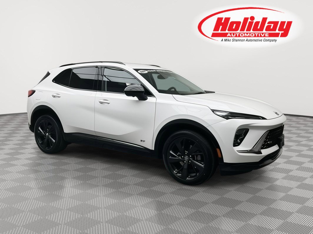 2025 Buick Envision Sport Touring's photo