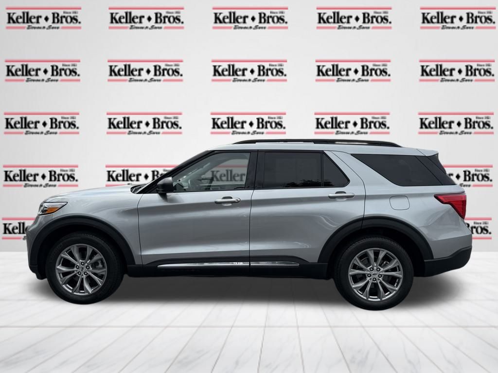 2023 Ford Explorer XLT photo 4