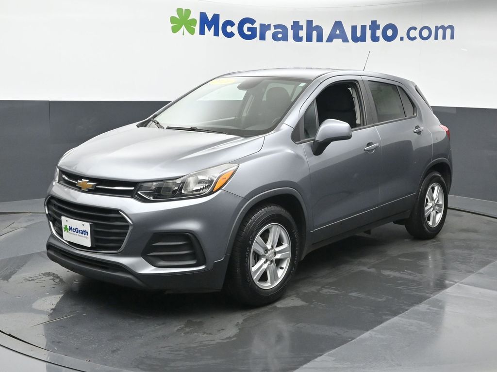 2020 Chevrolet Trax LS photo 12