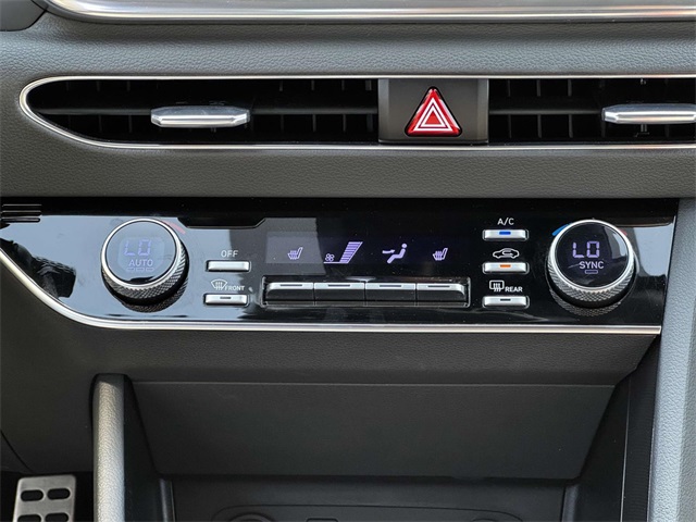 2021 Hyundai Sonata SEL Plus photo 4