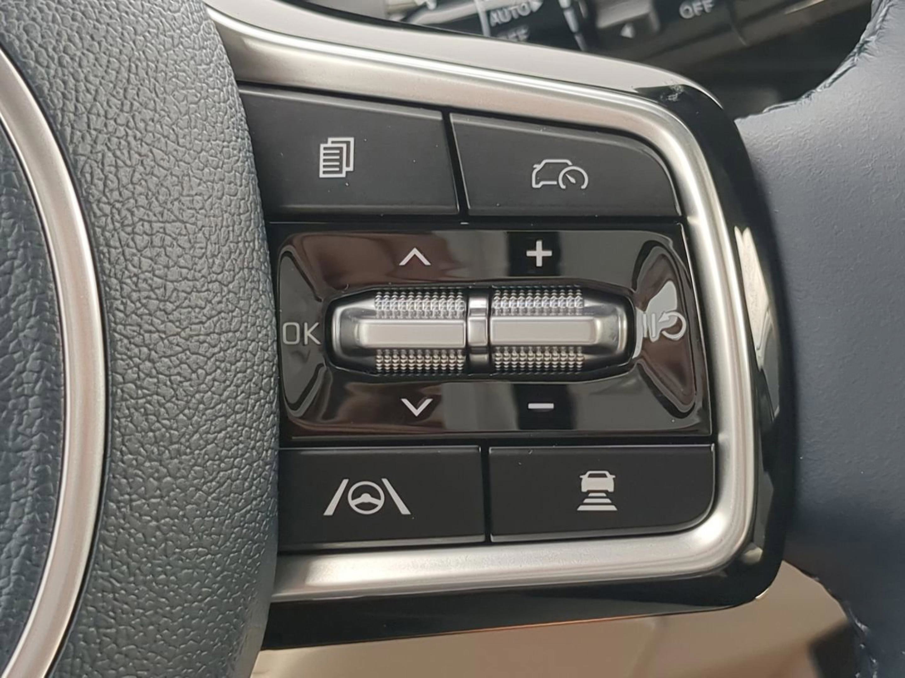 2026 Kia Carnival SX Prestige photo 26
