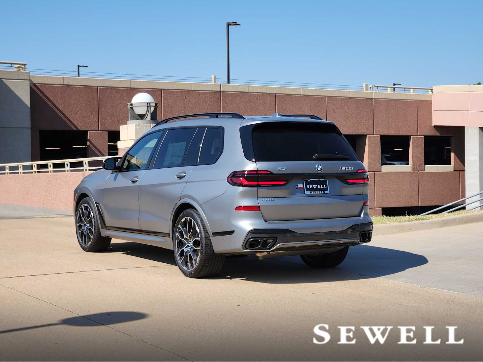 2026 Bmw X7 M60i photo 3