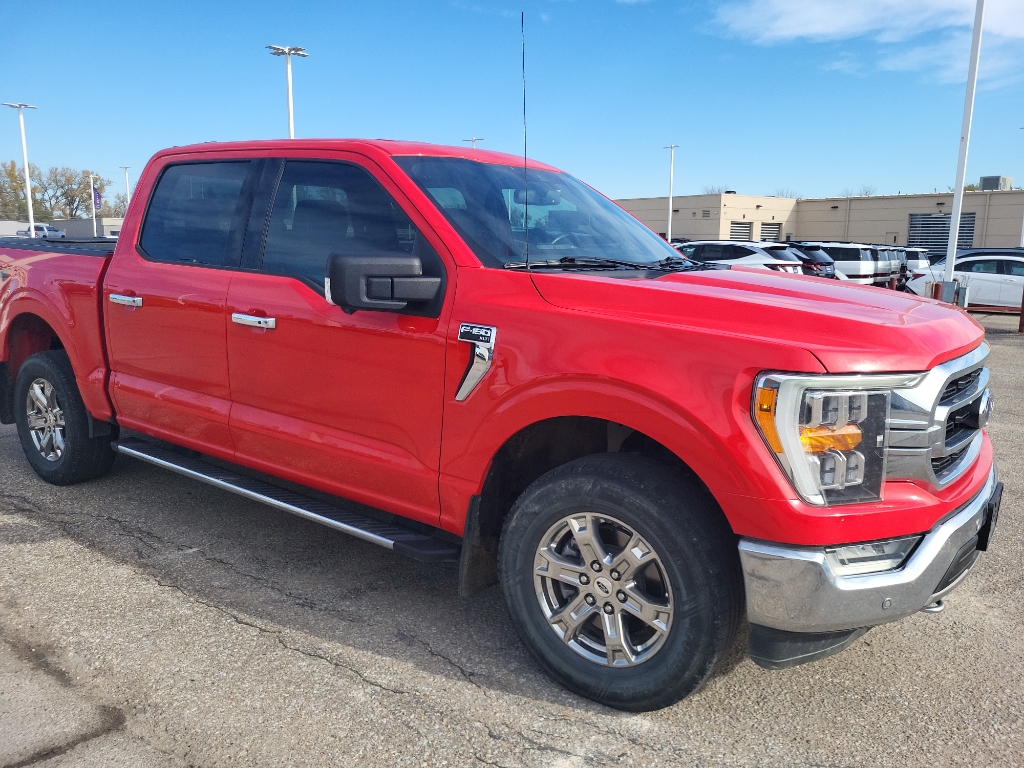 2021 Ford F-150 XLT photo 3