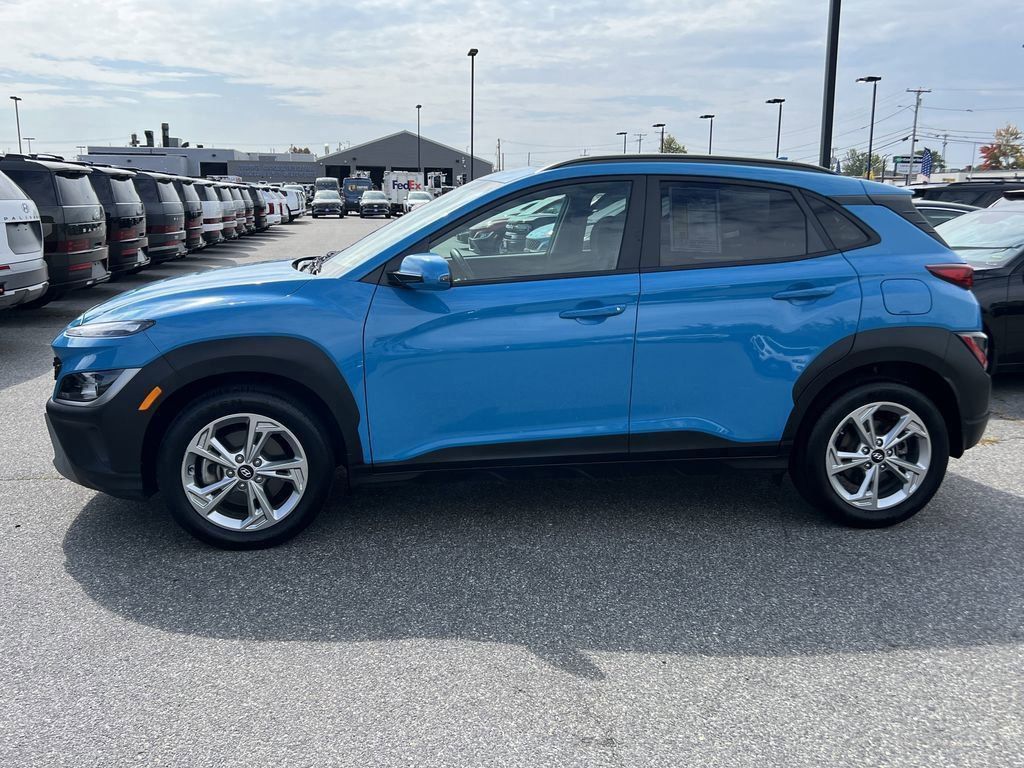 2023 Hyundai Kona SEL photo 4