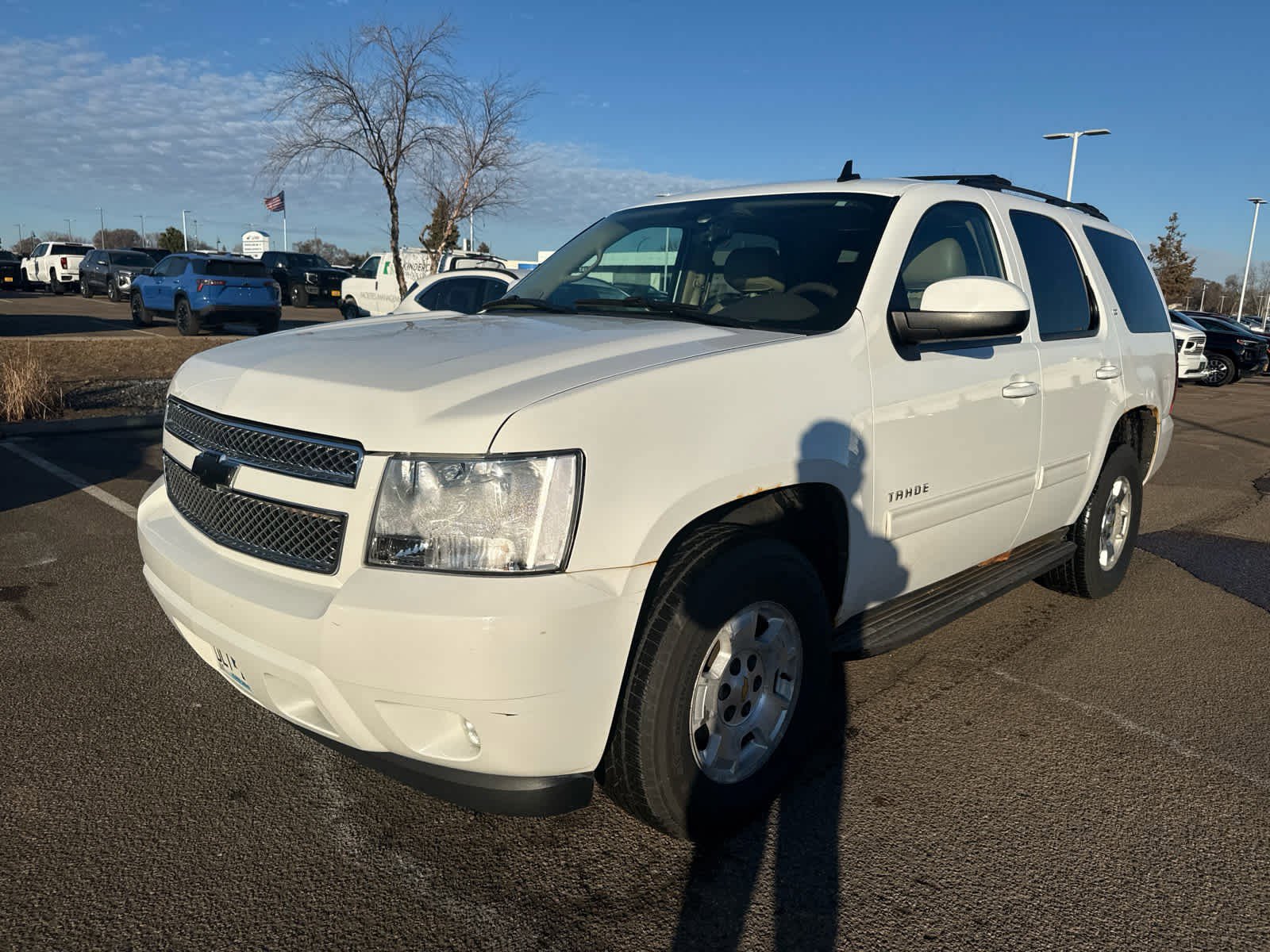 Used 2010 Chevrolet Tahoe LT with VIN 1GNUKBE08AR166447 for sale in Brooklyn Center, MN
