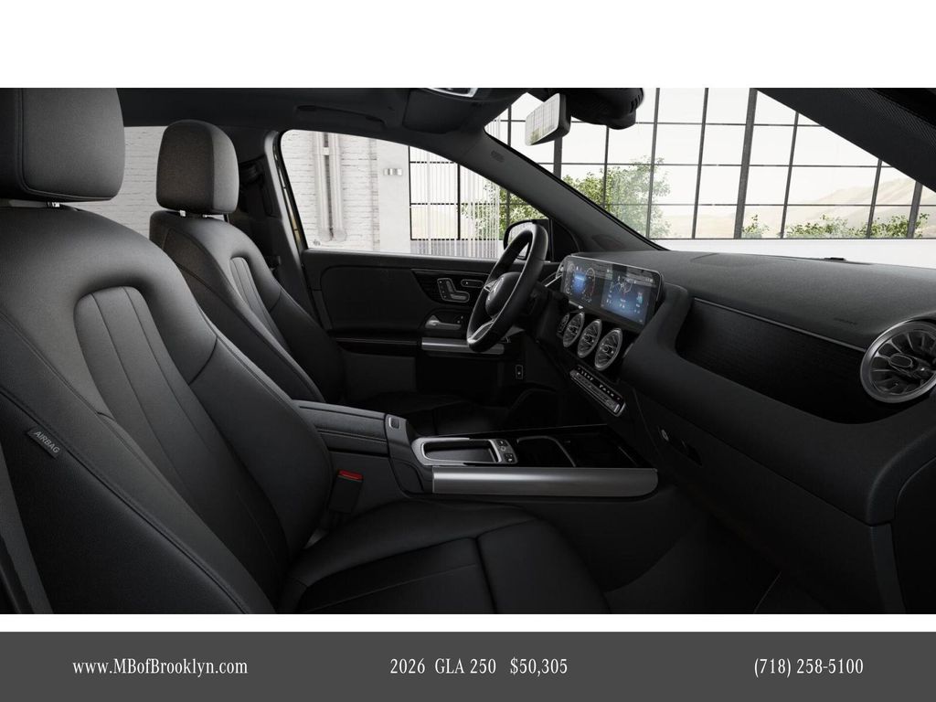 2026 Mercedes Benz GLA 250 4MATIC photo 4