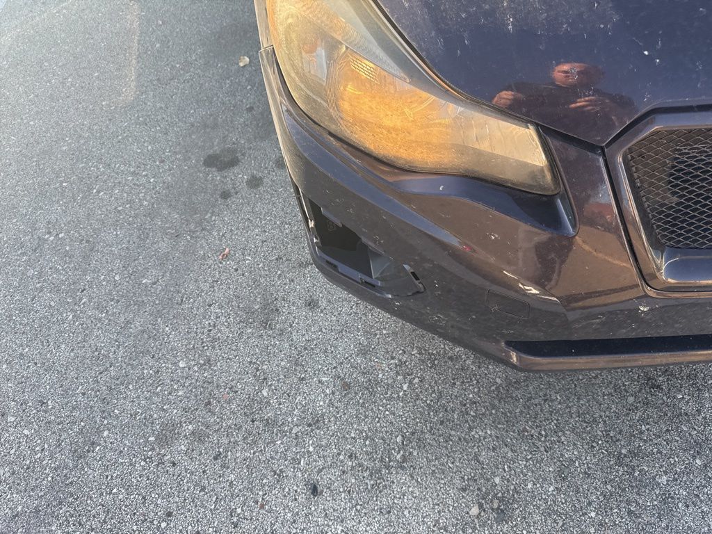 2012 Subaru Impreza 2.0i Premium photo 2