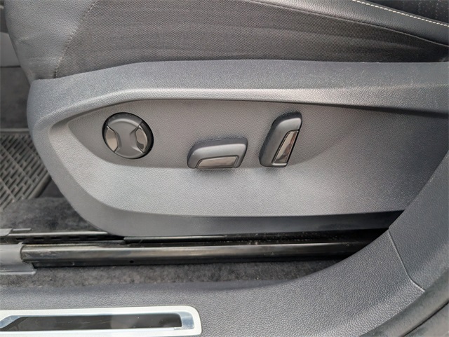 2024 Volkswagen Tiguan SE R-Line Black photo 14
