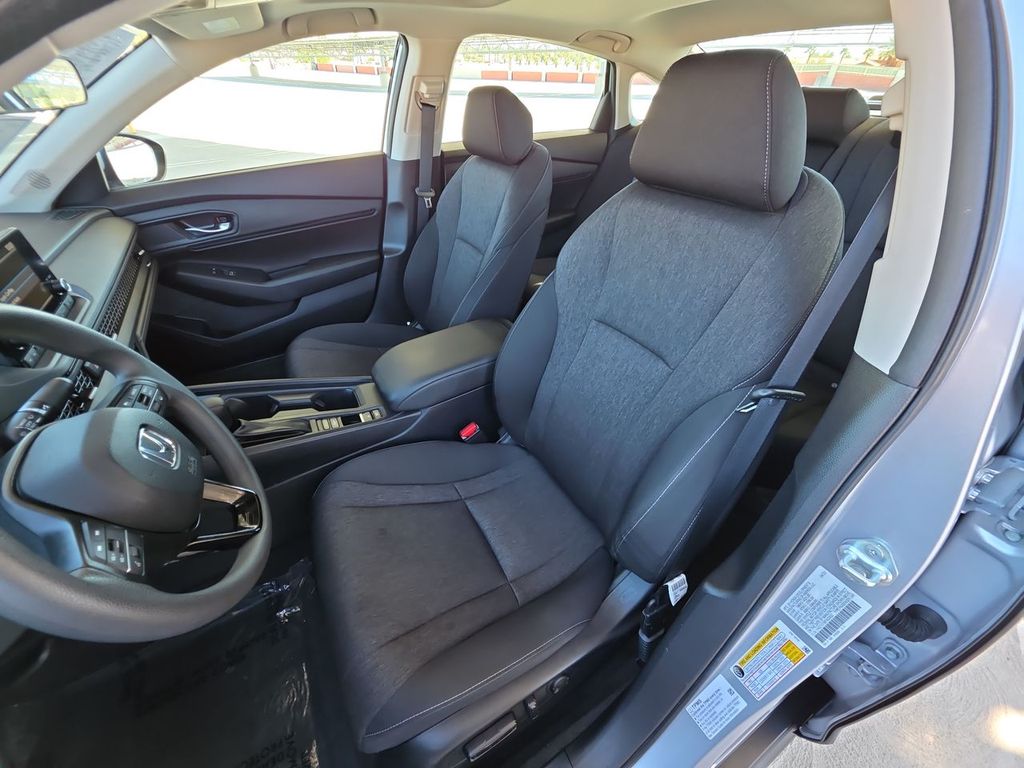 2023 Honda Accord EX photo 18
