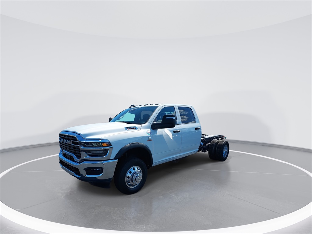 2026 Ram 3500 Tradesman photo 4