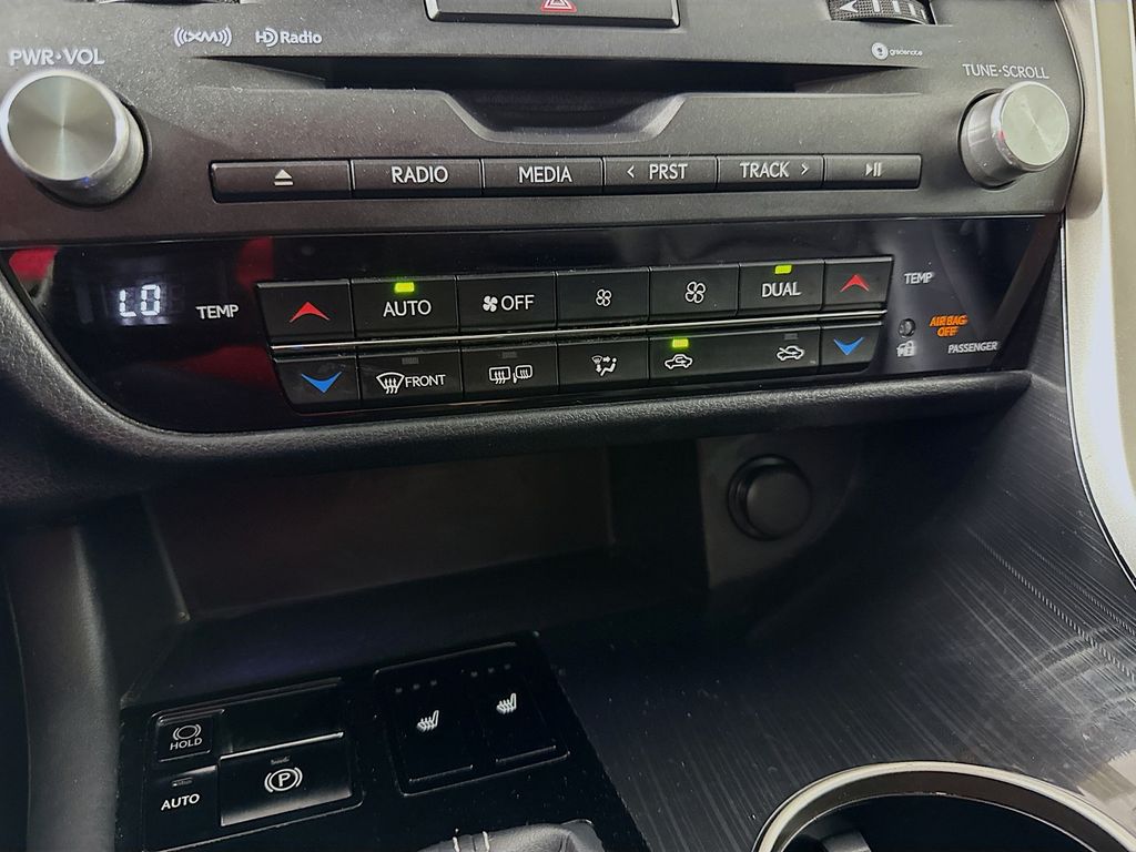2019 Lexus RX 350 photo 17