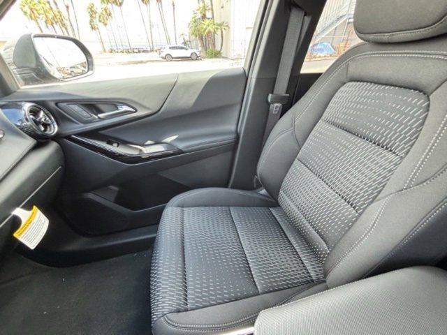 2026 Chevrolet Equinox LT photo 13