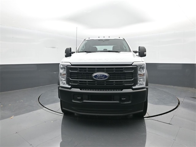 2025 Ford F-450 XL photo 3