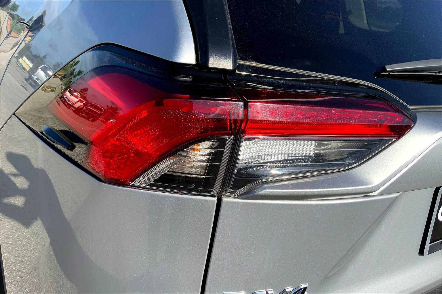 2024 Toyota RAV4 LE photo 24