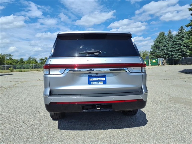 2024 Lincoln Navigator Premiere photo 6