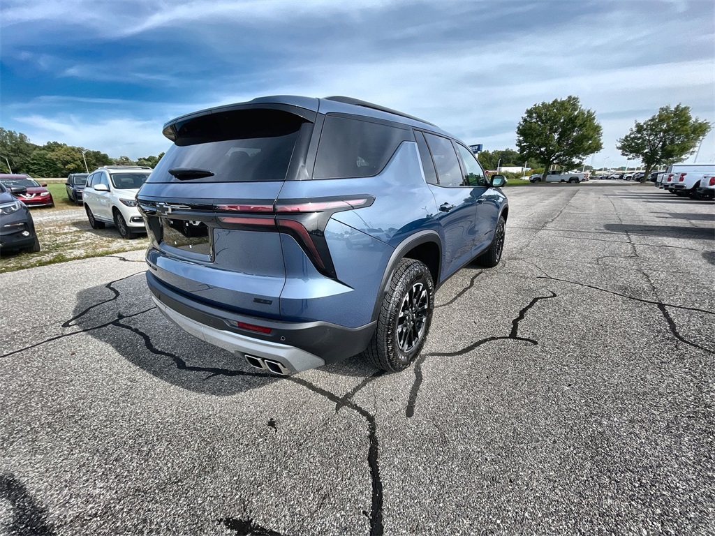 2025 Chevrolet Traverse Z71 photo 7