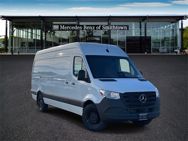 2025 Mercedes-Benz Sprinter Cargo Van Base's photo