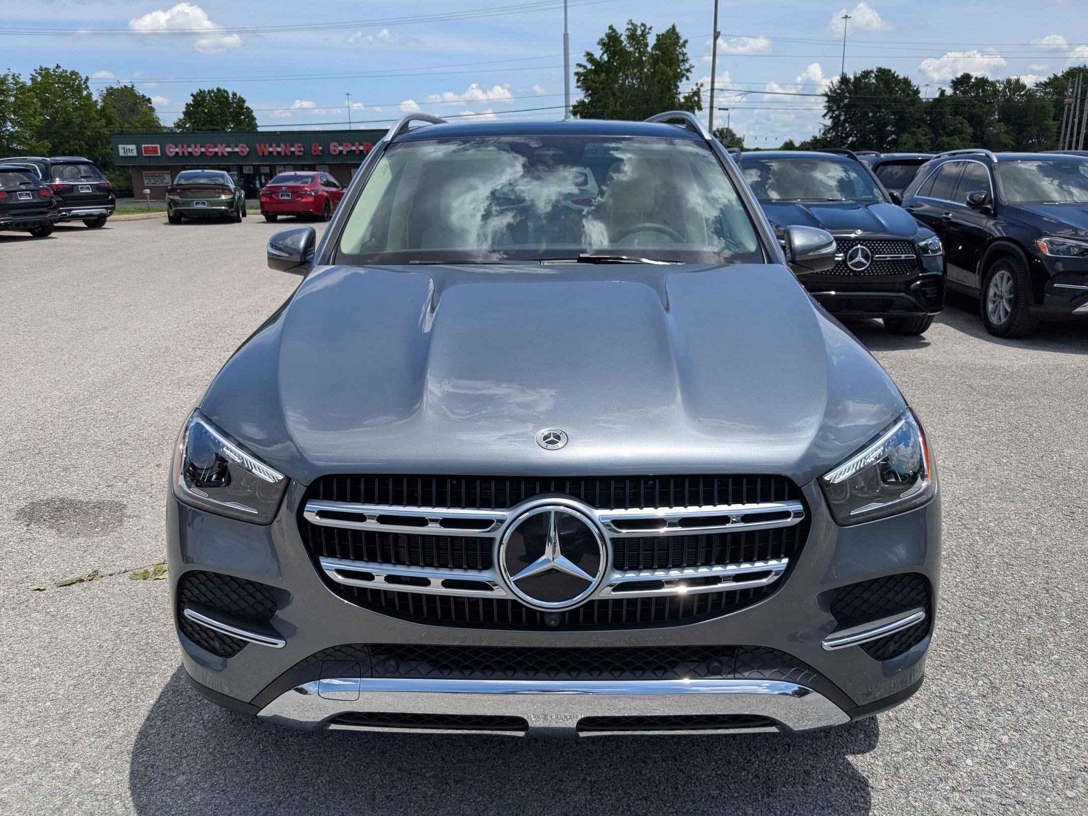 2025 Mercedes Benz GLE 350 4MATIC photo 2