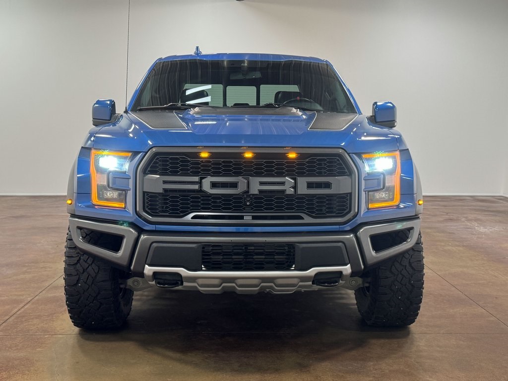2020 Ford F-150 Raptor photo 27