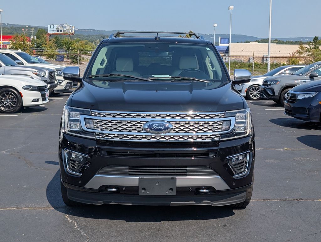 2021 Ford Expedition MAX Platinum photo 3