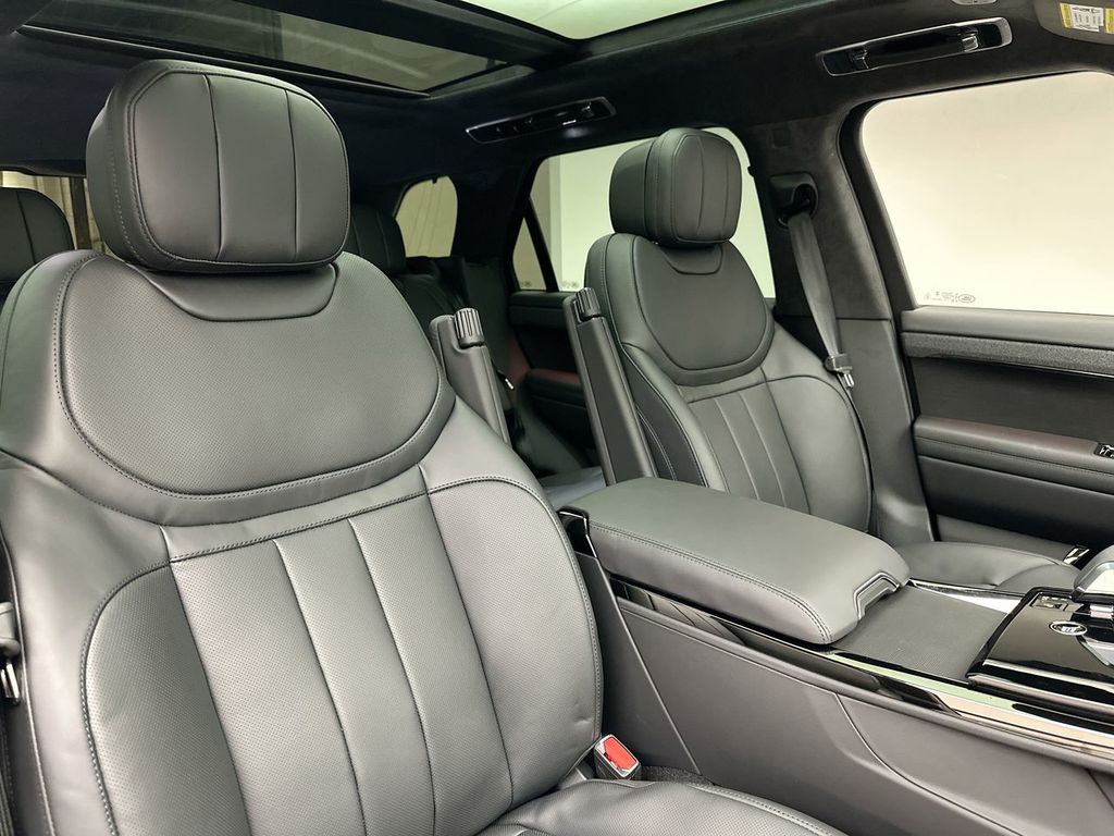2024 Land Rover Range Rover Sport Autobiography photo 11