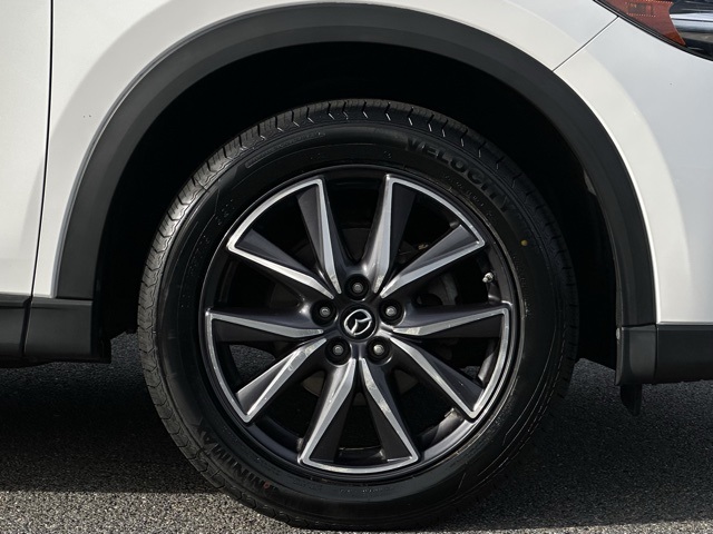 2018 Mazda CX-5 Touring photo 28