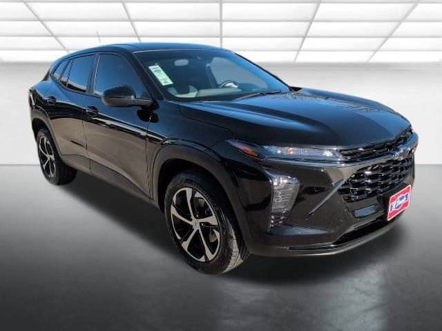 2025 Chevrolet Trax RS's photo