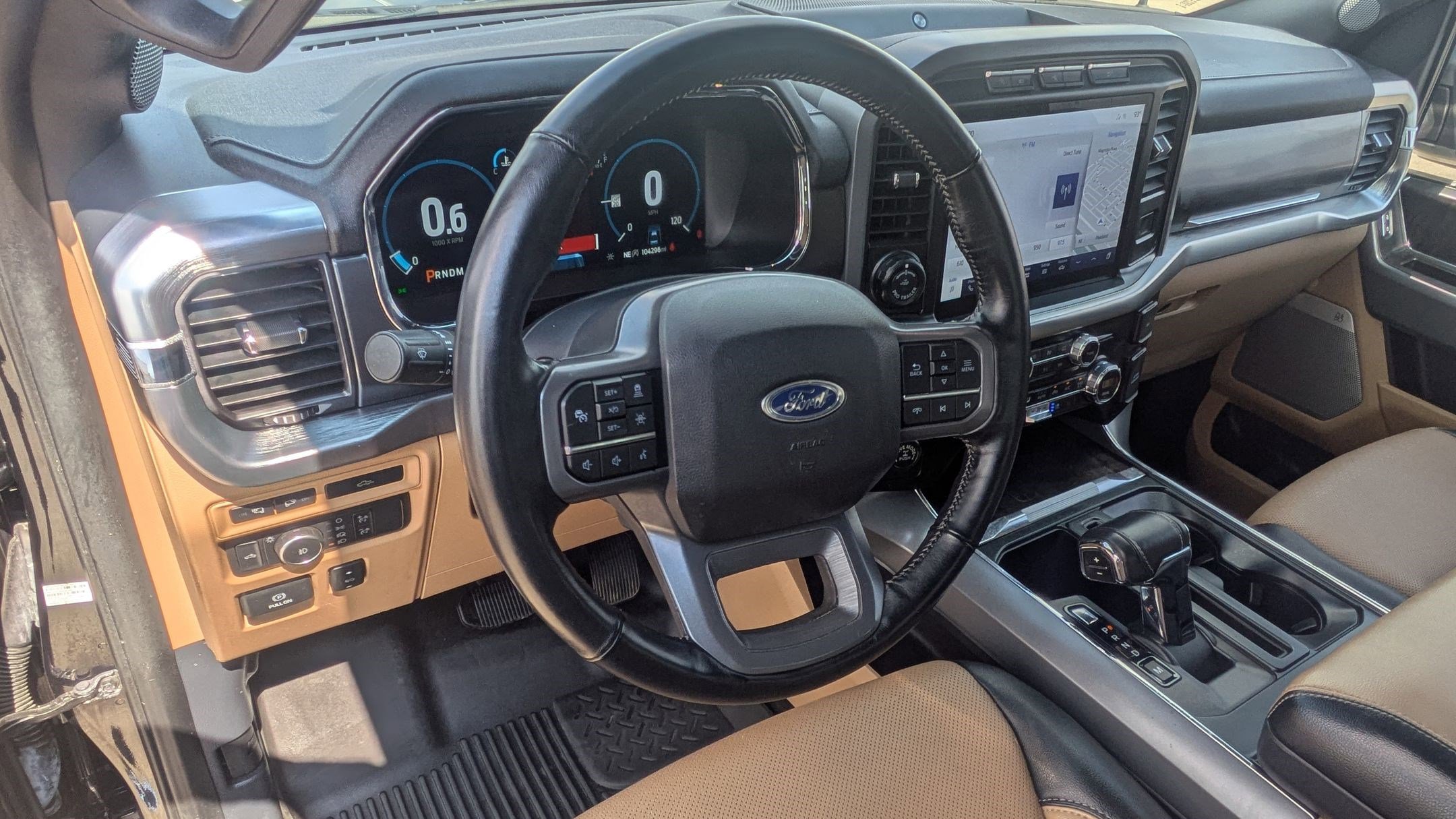 2021 Ford F-150 Lariat photo 11