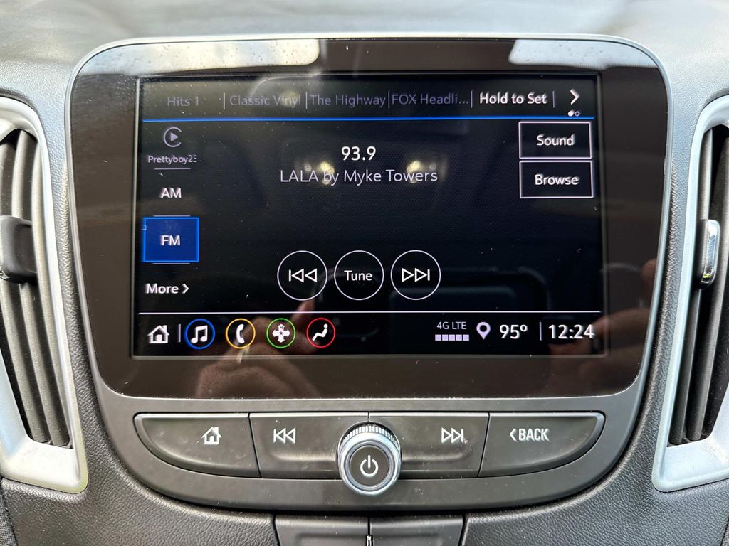 2023 Chevrolet Malibu 1LT photo 22