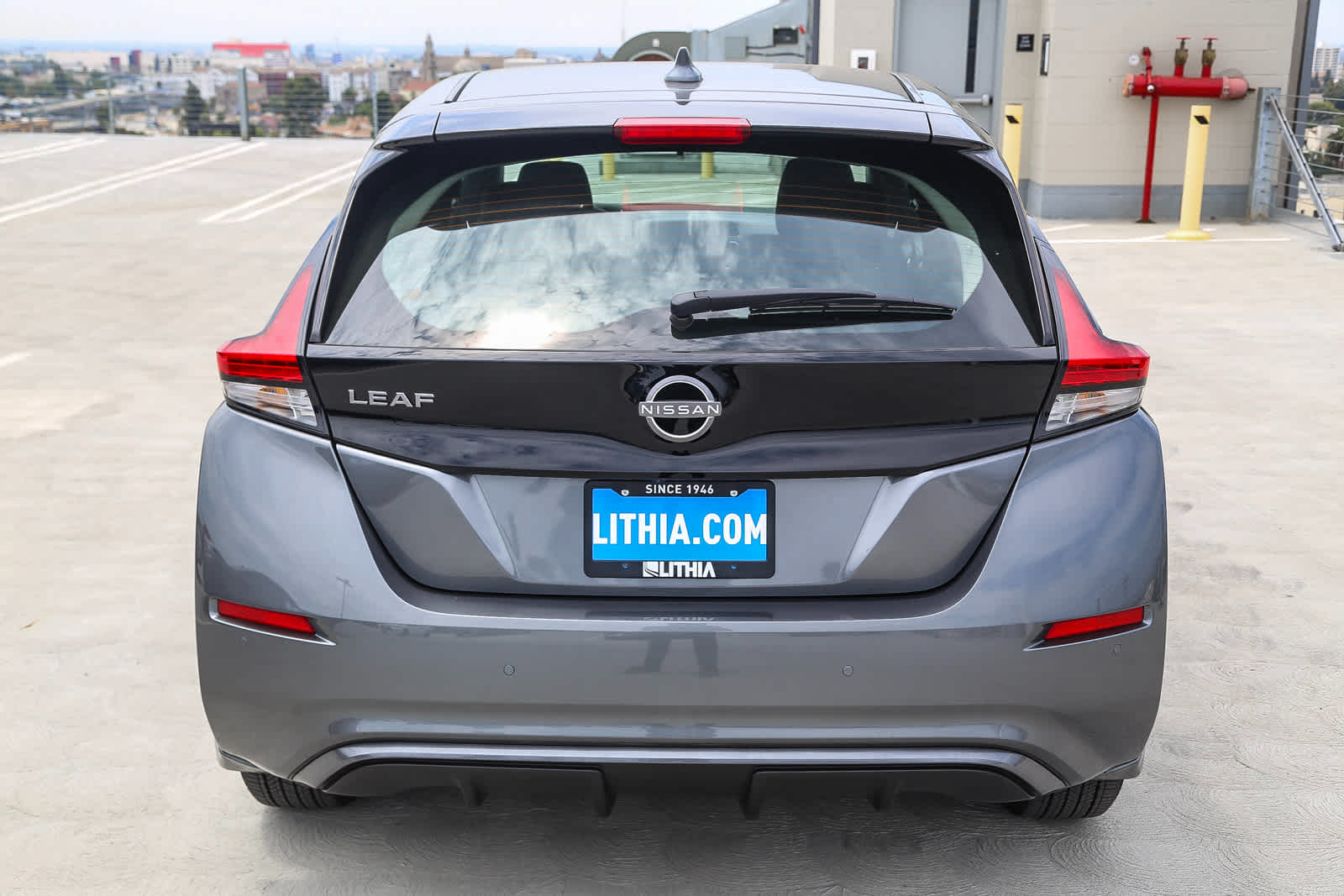2025 Nissan Leaf S photo 7