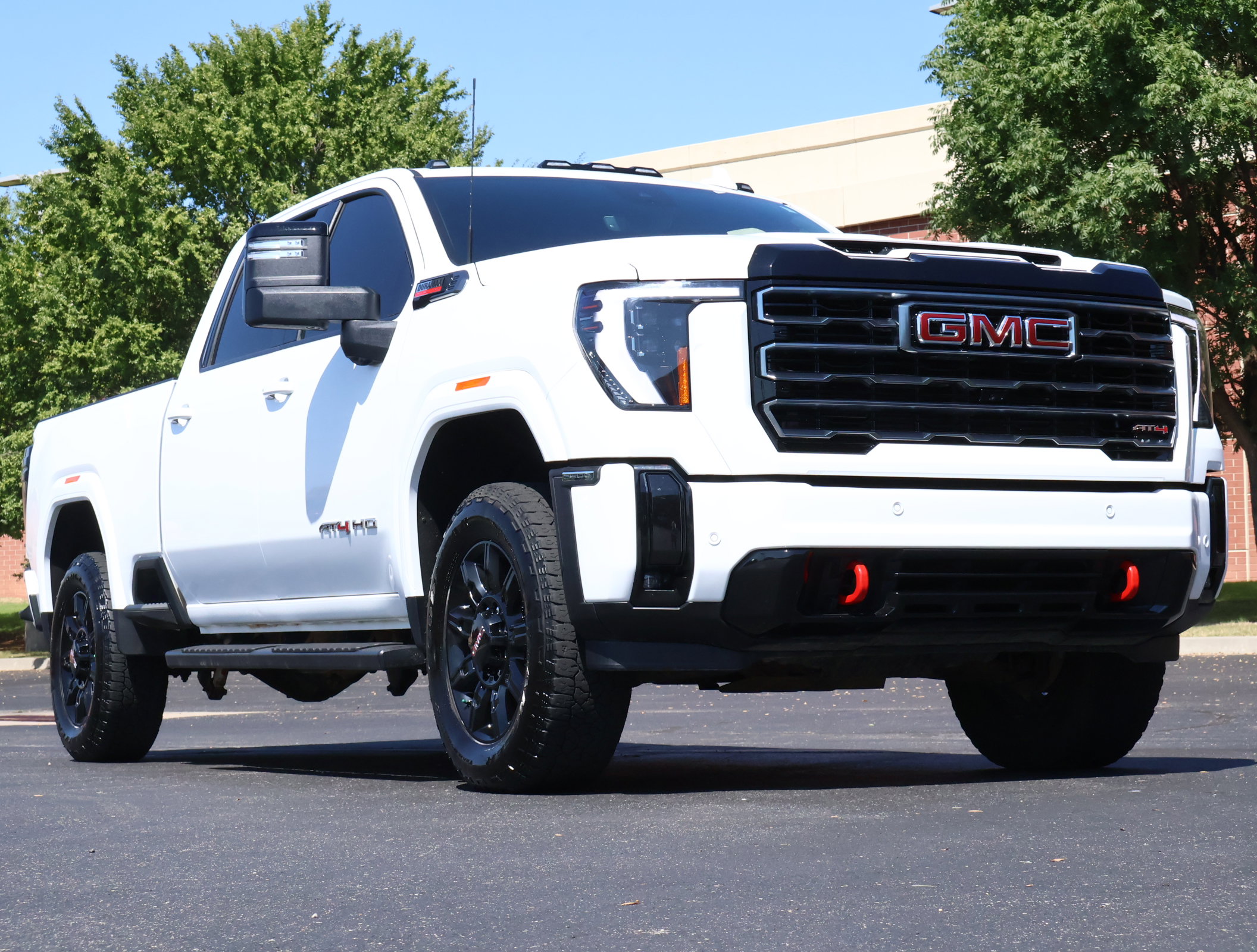 2025 GMC Sierra 2500HD AT4's photo