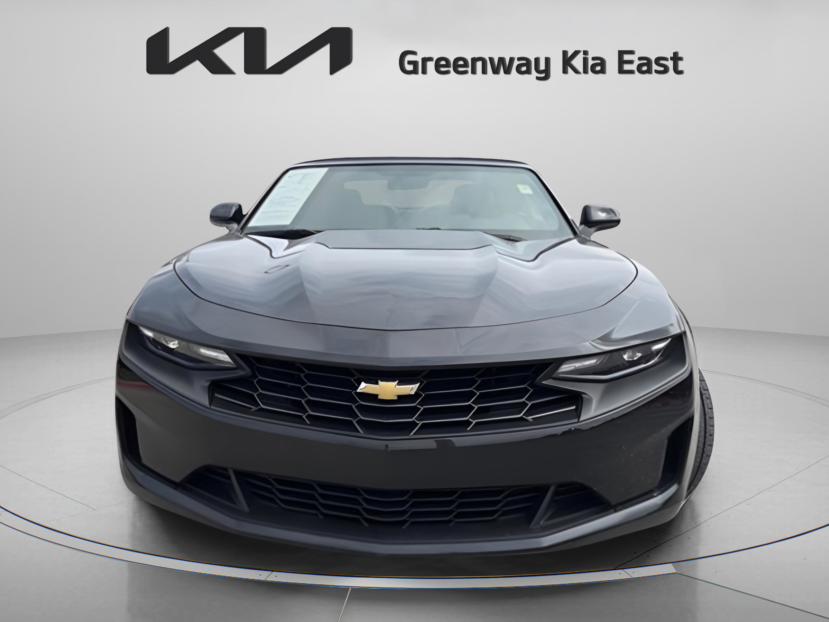 2023 Chevrolet Camaro 2LT photo 3
