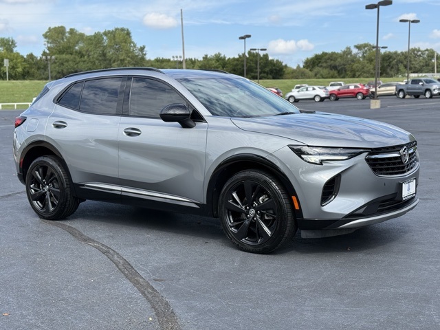 2023 Buick Envision Essence's photo