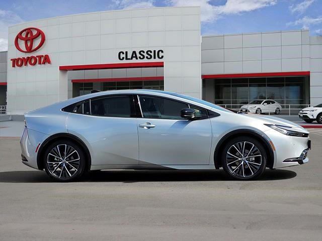 2024 Toyota Prius Limited photo 3