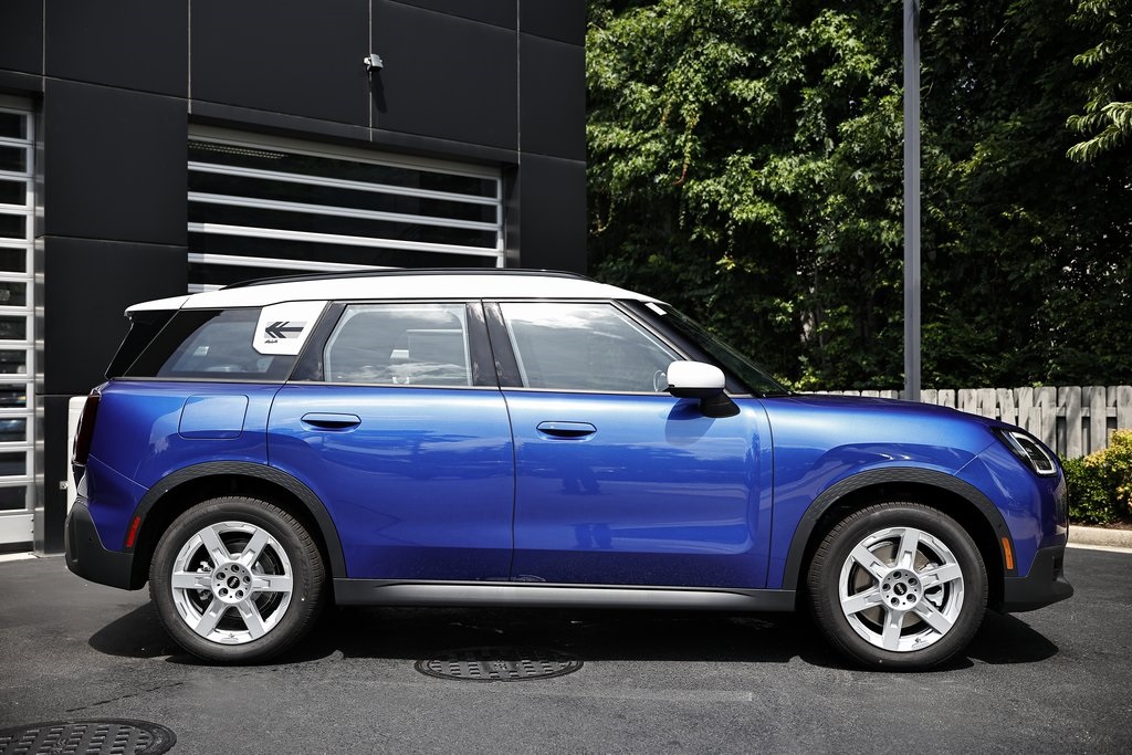 2025 Mini Countryman S ALL4 photo 3