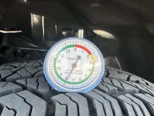 2023 Nissan Frontier PRO-4X photo 14