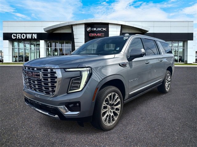 2025 GMC Yukon XL Denali's photo