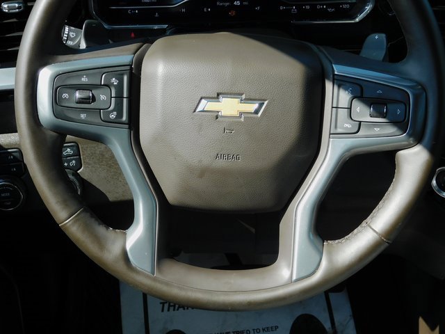 2024 Chevrolet Silverado 1500 LTZ photo 13