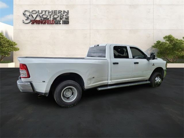 2023 Ram 3500 Tradesman photo 5
