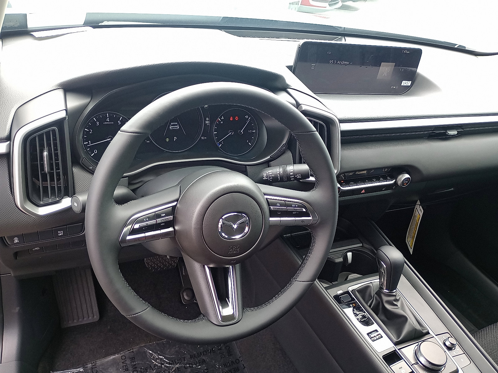 2025 Mazda CX-50 2.5 S Preferred photo 9