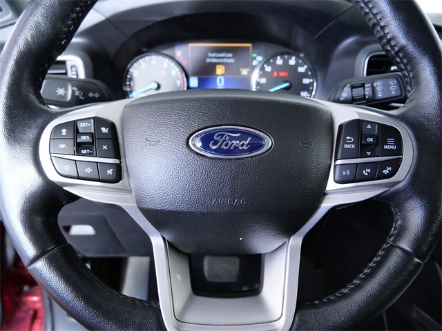 2023 Ford Explorer XLT photo 22