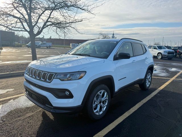 2026 Jeep Compass Latitude's photo