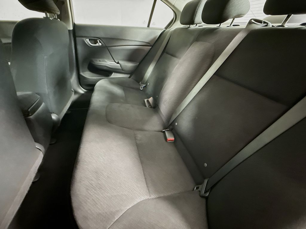 2013 Honda Civic LX photo 17