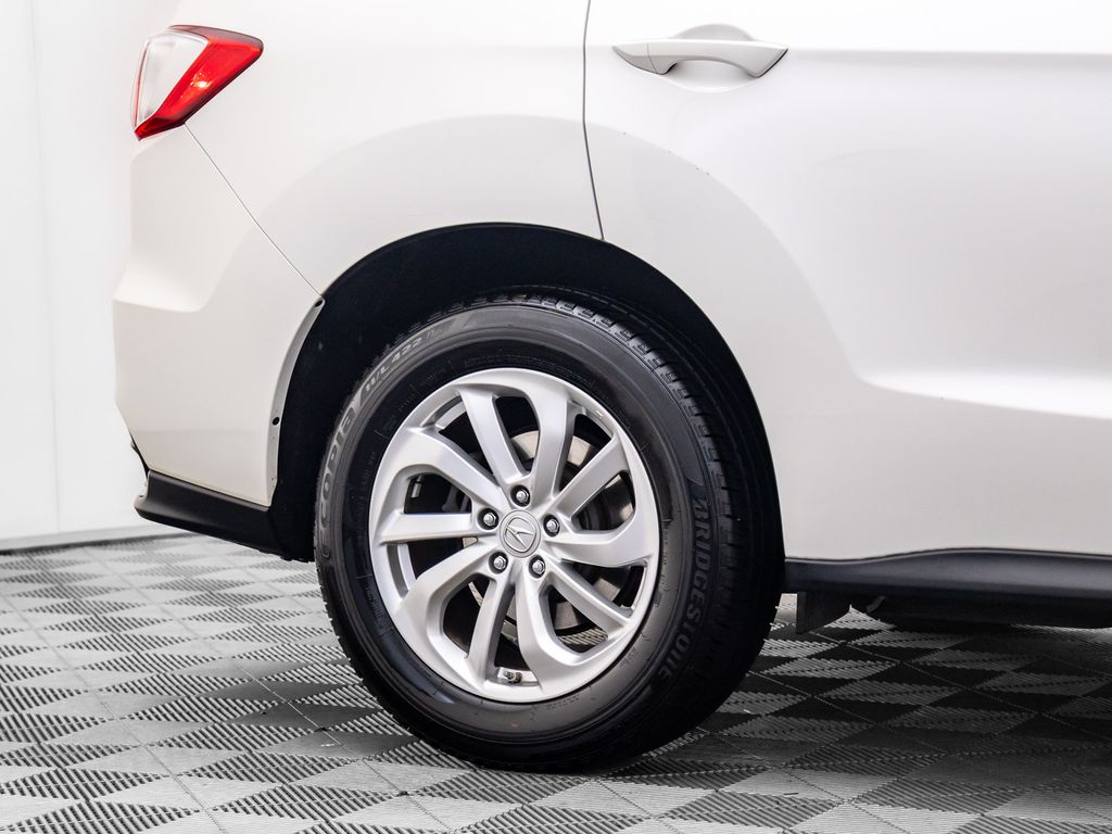 2017 Acura RDX Technology photo 30