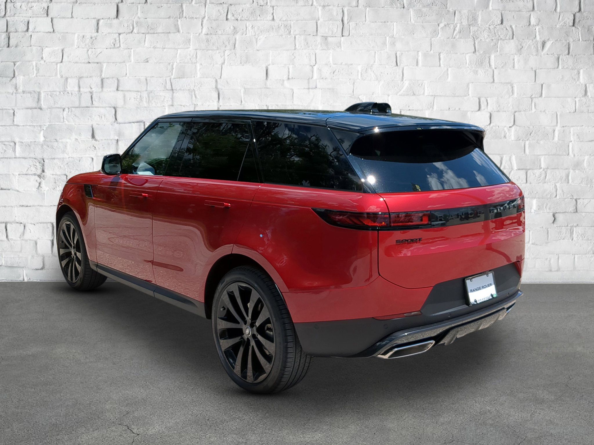 2025 Land Rover Range Rover Sport SE photo 4
