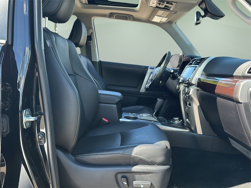 2023 Toyota 4Runner Limited photo 21